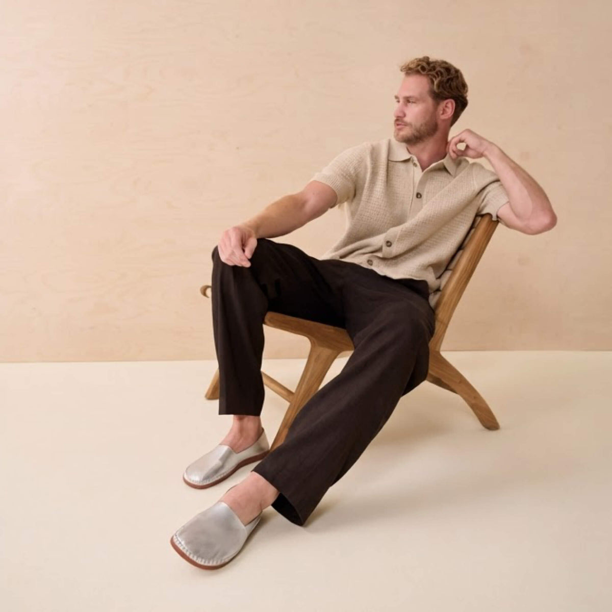 BAER OMN6 gallery 1240100_herren-slipper-charlie-in-silber_l.jpg