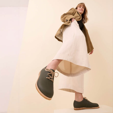 BAER OMN6 gallery 2649673_damen-schnuerschuh-carey-in-oliv_l.jpg
